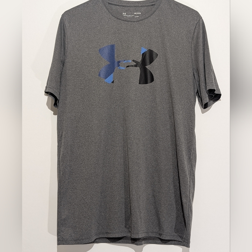 Under Armour HeatGear Short Sleeve Tee – Heathered Gray & Navy – Medium – Loose